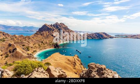 Draufsicht auf Padar Island in Komodo Island (Komodo Nationalpark), Labuan Bajo, Flores, Indonesien Stockfoto
