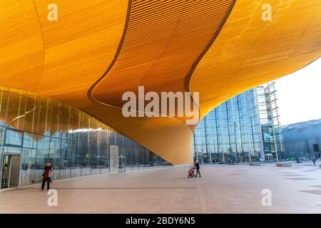 Oodi-Bibliothek. Oodi ist die neue Zentralbibliothek in Helsinki. Finnland Stockfoto