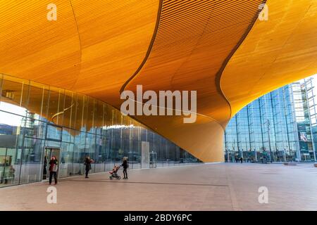 Oodi-Bibliothek. Oodi ist die neue Zentralbibliothek in Helsinki. Finnland Stockfoto