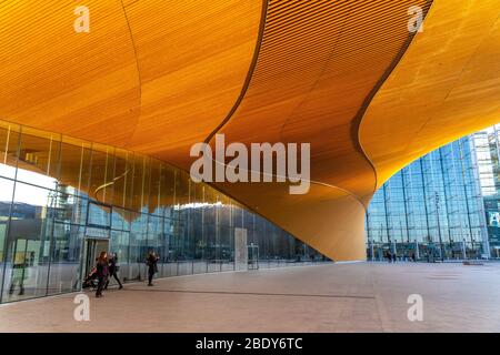 Oodi-Bibliothek. Oodi ist die neue Zentralbibliothek in Helsinki. Finnland Stockfoto