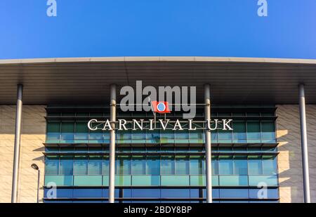 Carnival Logo in der Carnival UK Hauptniederlassungen in Southampton, England, Großbritannien Stockfoto