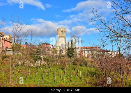 Blick auf die Häuser von Summonte, einer Stadt in der Provinz Avellino, Italien Stockfoto