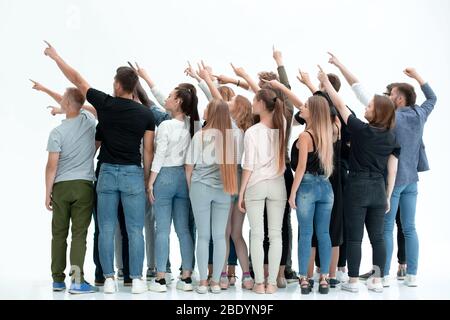 Rückansicht.eine Gruppe von jungen Gleichgesinnten zeigt nach vorne. Stockfoto