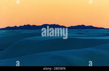 Wüstenlandschaft in der Dämmerung, Soccoro, New Mexico, USA Stockfoto