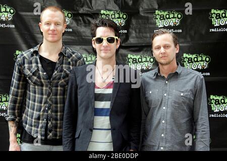 Eve 6 Porträt aufgenommen bei Radio 104.5 Summer Block Teil auf der Piazza bei Shmidt in Philadelphia, Pa am 5. Mai 2012 Quelle: Scott Weiner/MediaPunch Stockfoto