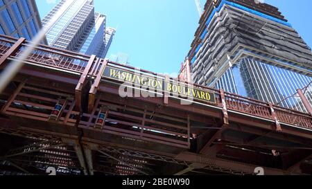 Die Brücken über den Chicago River am Washington Boulevard - CHICAGO. USA – 11. JUNI 2019 Stockfoto