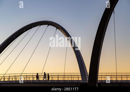 Sonnenaufgang am Neujahrstag in Elizabeth Quay, Perth, Westaustralien Stockfoto