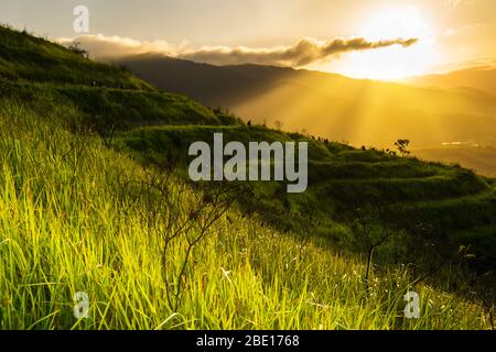 Sonnenaufgang am Broga Hill Park, Semenyih Selangor Stockfoto
