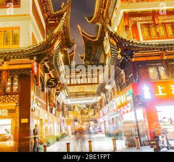 Shanghai, China-Blick auf die traditionellen Yuyuan Garden District. Stockfoto