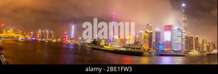 shanghai Skyline Panoramablick, China. Stockfoto