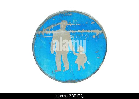 Vintage Retro aussehende Schule Bus Stop-Schild - isoliert auf weißem Hintergrund. Rundes blaues Schild 50er Jahre Retro. Stockfoto