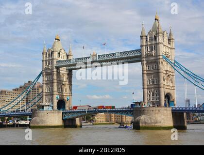 Tower Bridge in London, Vereinigtes Königreich Stockfoto