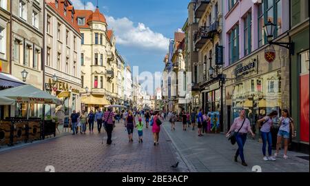 TORUN , POLEN-SEPTEMBER 28 2018: Torun geht auf den Spuren von Nikolaus Kopernikus. Stockfoto