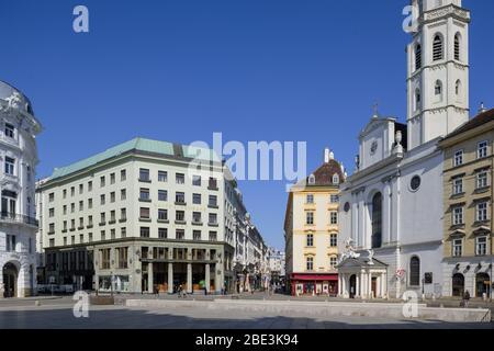 Wien, wegen COVID-19 menschenleerer Michaelerplatz // Wien, verlassene Michaelerplatz aufgrund COVID-19 Stockfoto