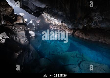 Grjotagja Höhle, Myvatn, island Stockfoto