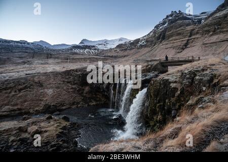 kirkjufell Wasserfall auf der Halbinsel Snæfellsnes in Island Stockfoto