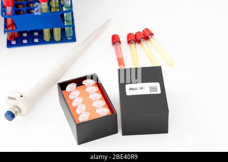 Testkit für Covid-19-Antikörper. Stockfoto
