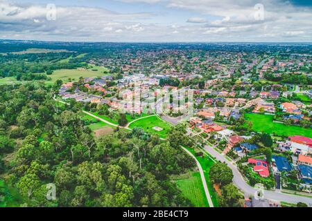 Panoramaficht auf den typischen Vorort von Greater Melbourne in Australien Stockfoto