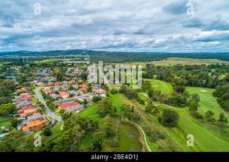 Rowille Vorort und Reserve in Melbourne, Australien - Luftaufnahme Stockfoto