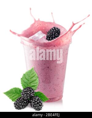 blackberry Milchshake in Glas Stockfoto