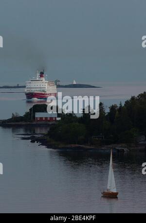 Die Fähre Rosella der Viking Line kommt in Mariehamn auf den Ålands Inseln an. Stockfoto