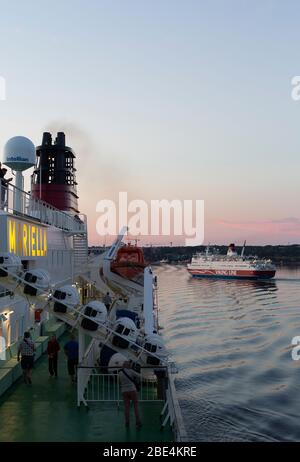 Die Fähre Rosella der Viking Line kommt in Mariehamn auf den Ålands Inseln an. Stockfoto