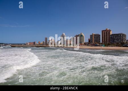 Durban, Südafrika direkt am Meer Stockfoto