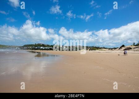 Strand an der südafrikanischen Ostküste Stockfoto