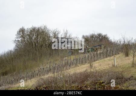 Zerstörter und abadoned Bunker aus dem Zweiten Weltkrieg Stockfoto