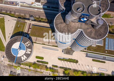 BMW Hauptsitz mit Museum in München Stockfoto