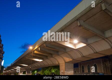 Stahlbeton erhöhte Autobahn A4 Hammersmith Flyover, London W6 von G. Maunsell & Partners Peter wroth Stockfoto