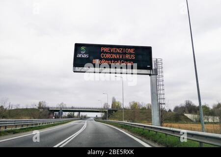 Italien, Lombardei, Magenta, Autobahn zum Flughafen Mailand Malpensa Stockfoto