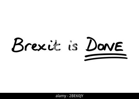 Der Brexit wird handschriftlich auf weißem Hintergrund durchgeführt. Stockfoto