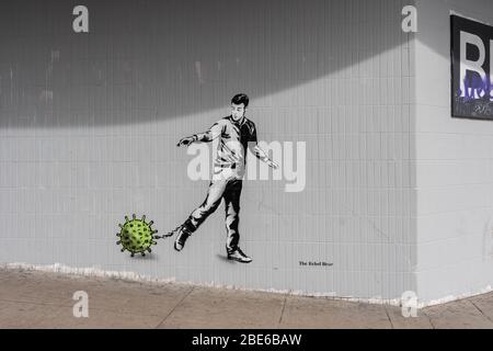 Glasgow, Großbritannien. April 2020. Leere Straßen und Autobahnen in und um Glasgow, während das Coronavirus-System weiterhin gesperrt wird und die Bewohner weiterhin zu Hause bleiben. Quelle: Richard Gass/Alamy Live News Stockfoto