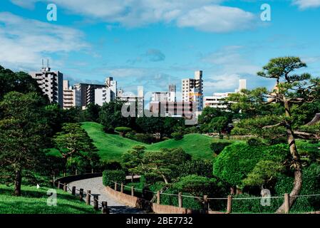 Suizenji Garden ist ein geräumiger Landschaftsgarten im japanischen Stil in Kumamoto. Stockfoto