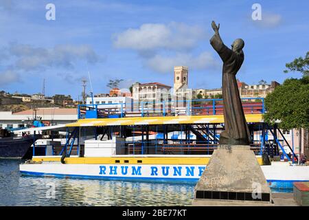 Denkmal in der Carenage, St. Georges, Grenada, Karibik Stockfoto