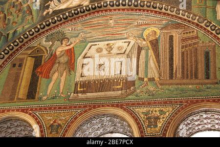 Italien. Ravenna. San Vitale. Byzantinische römische Mosaiken. 6. Jahrhundert. Innen. Stockfoto