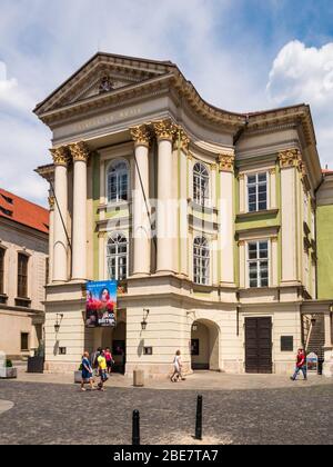 Das Ständetheater ('Stavovské divadlo') ist ein historisches Theater in der Altstadt von Prag, Tschechische Republik. Stockfoto