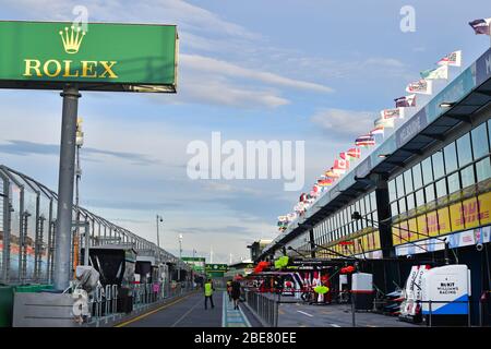 Formel 1 Saison könnte bis Juni wegen Coronavirus-OutbreakTalks stattgefunden haben, um die F1-Kampagne bis zum Großen Preis von Aserbaidschan zu verzögern, in für den 7. Juni vorbestimmt, frühestens Featuring: Atmosphere Where: Melbourne, Australia When: 12 Mar 2020 Credit: WENN.com Stockfoto