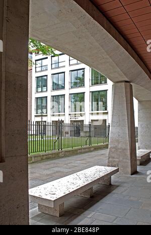 Portland Stone Bank of America Merrill Lynch Financial Center, 2 King Edward Street, London EC1A von Swanke Hayden Connell Architects David Walker Stockfoto