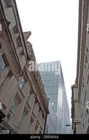 Steel & Glass Rothschild Hauptsitz Rothschild Bank, New Court, St Suninnerhalb's Lane, London EC4N 8AL von OMA Architects Rem Koolhaas Stockfoto