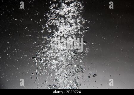 Foto von Blasen und Spritzer Wasser Stockfoto