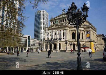 Opernplatz, wegen Coronavirus menschenleer, Innenstadt, Frankfurt am Main, Hessen, Deutschland, Europa Stockfoto