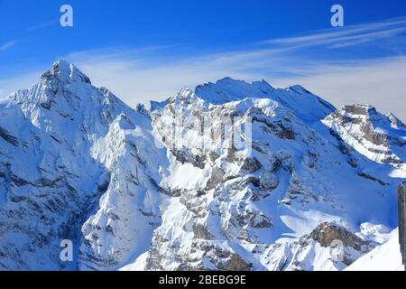 Birg, 2684 m, an der Ostflanke des Schilthorns. Berner Alpen der Schweiz, Europa. Stockfoto