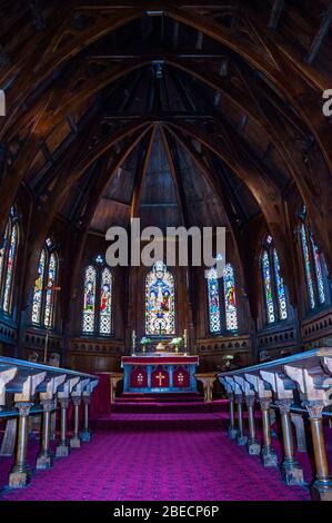 Die einheimische Holz Innenraum der alten St. Paul's Kathedrale aus dem Jahr 1866 (Weihe), Wellington, Neuseeland. Stockfoto