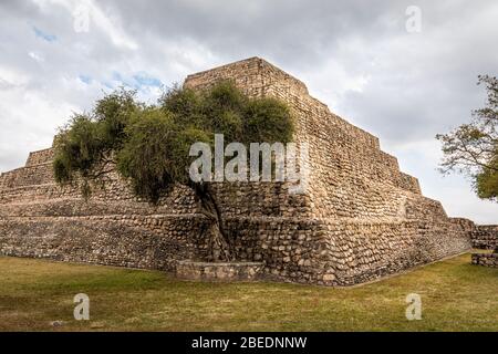 Pyramide in Cañada de la Virgen Archäologische Stätte in der Nähe von San Miguel de Allende, Guanajuato, Mexiko. Stockfoto