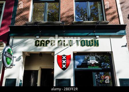 Amsterdam, Niederlande - 7. September 2018: Fassade des Cafe Old Town im Zentrum von Amsterdam, Niederlande Stockfoto