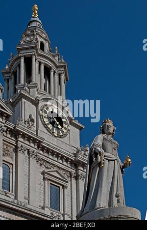 Queen Anne English Baroque Classic Classical Diocese of London St. Paul's Cathedral, Ludgate Hill, London EC4M 8AD von Christopher Wren Architekt Stockfoto