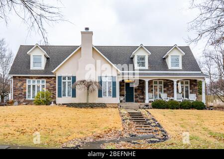 Mittelklasse-Haus im Mittleren Westen Amerikas' Stockfoto