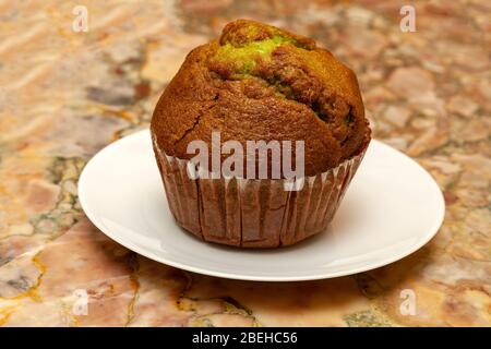 Pistazien Muffin von James D Coppinger/Dembinsky Photo Assoc Stockfoto